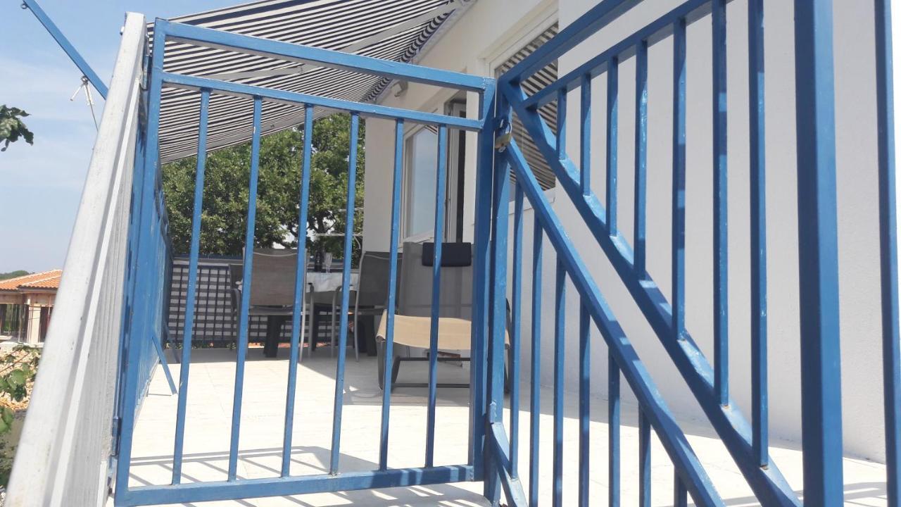 Apartmani Niessner Malinska Eksteriør bilde